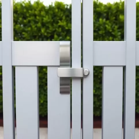 Na jakiej wysokości klamka w furtce